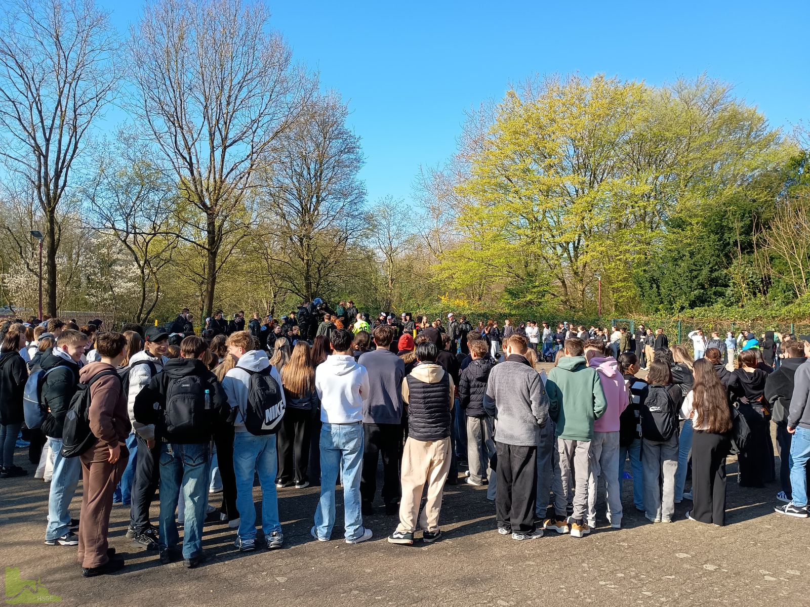 Letzter Schultag der Abiturientia: Sonne, Spiele und jede Menge Spaß an der Hardenstein-Gesamtschule